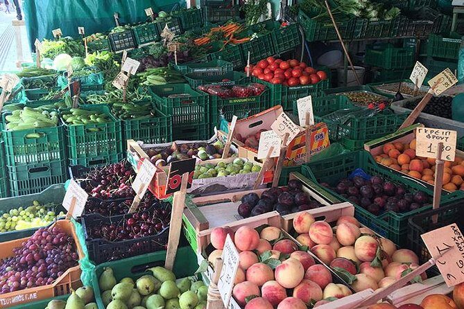 12 Tastings of Heraklion city - walking culture tour - Alcohol without panic: raki, wine, and the non-alcoholic herbal option