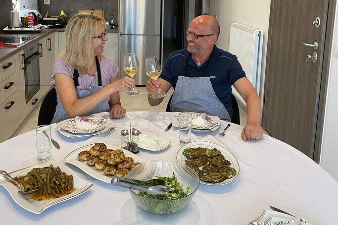 Authentic and Traditional Cooking Class in Chania Crete - Finding Deligiannaki 28 and settling into the rhythm of the evening