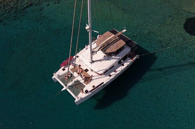 Catamaran Cruise to Dia Island with Meal and Water Activities - Who this catamaran to Dia is best for