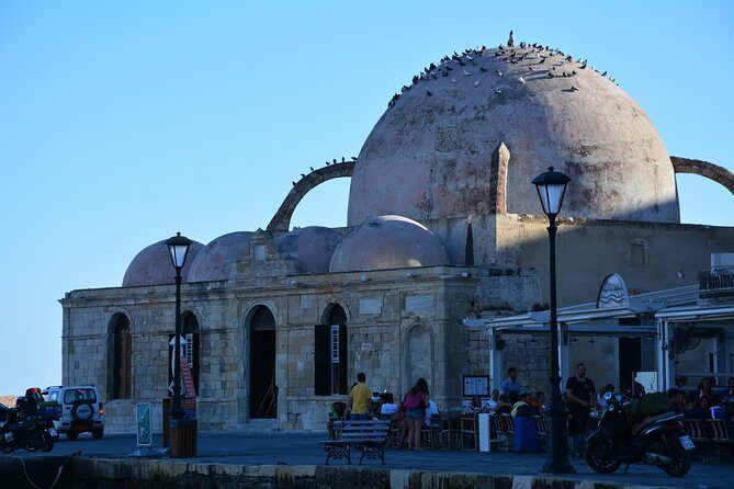 Chania City & Lake Kournas Tour - Guide and group vibe: how much commentary you’ll actually catch