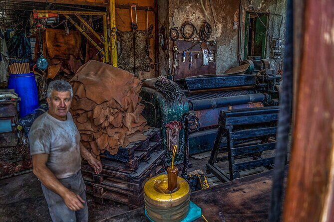 Chania Food Stories Half-Day Tour inc. tastings & drinks - Pace, weather, and walking reality in Old Town