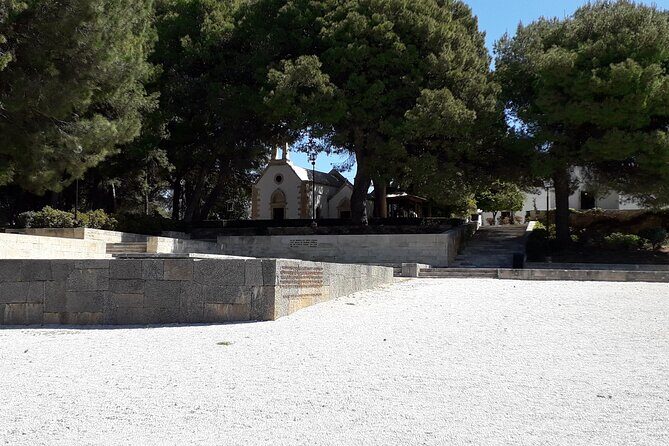 Chania Old Town, Public Market and Chrisopigi Monastery Tour - Price and value: what $714.85 per group is really buying