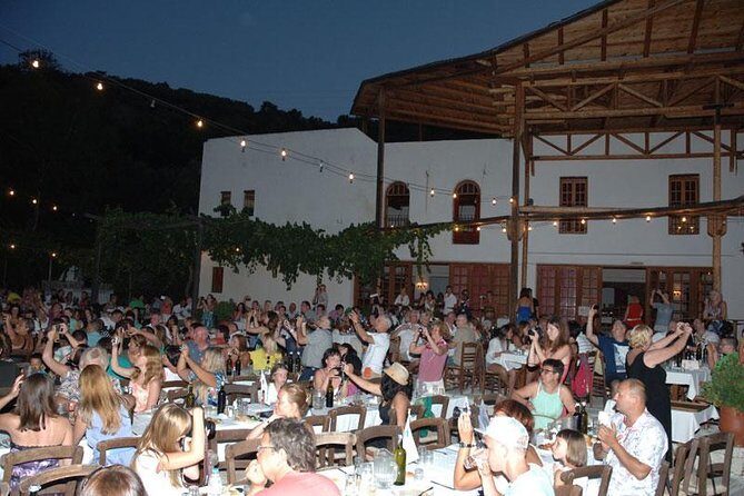Cretan Folklore Night with Live Music, Dance, and Greek Dinner - Group Size, Host Flow, and Where You Might Feel Left Out