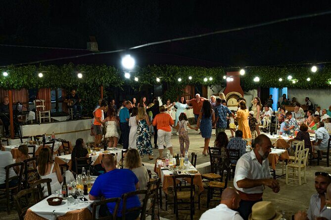Cretan Night: Dinner & Live Show at Pano Karouzanos Village - Why Pano Karouzanos makes a great Cretan-night outing