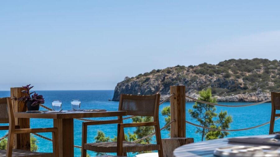 Crete: Full-Day Tour to Voulisma Beach - At the beach: how to make 4 hours feel like enough