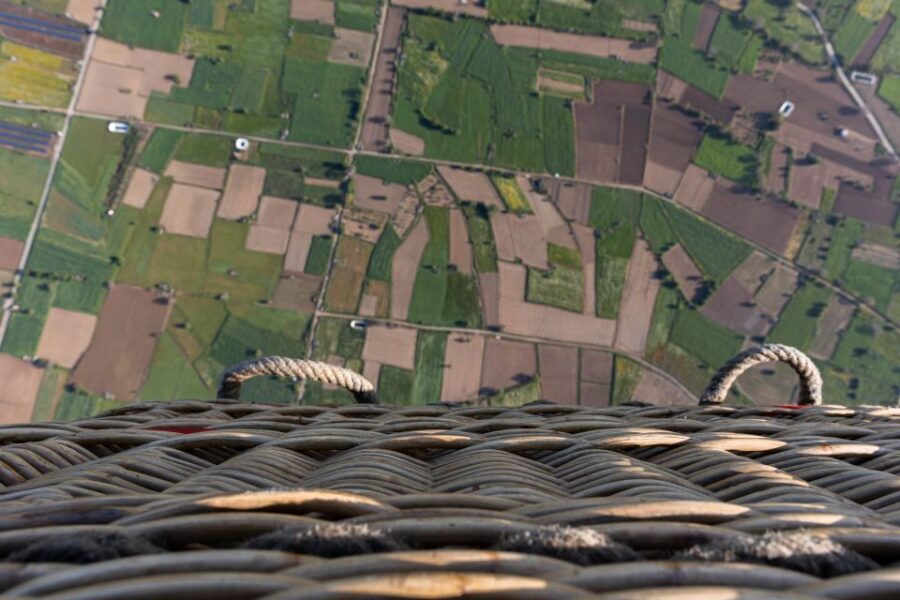 Crete: Hot-Air Balloon Flight with Breakfast and Wine - The first magic moment: helping set up the balloon