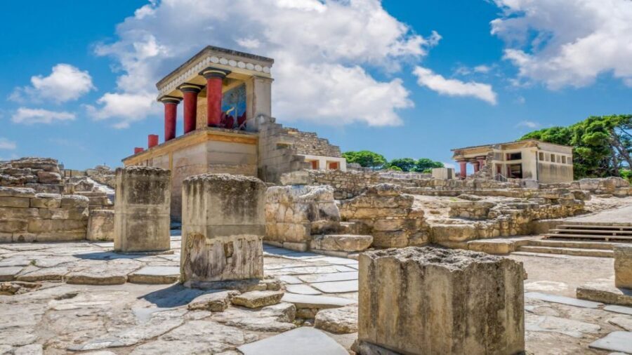 Crete: Knossos E-Ticket with Audio Guide & Optional Museum - Key things to know before you go