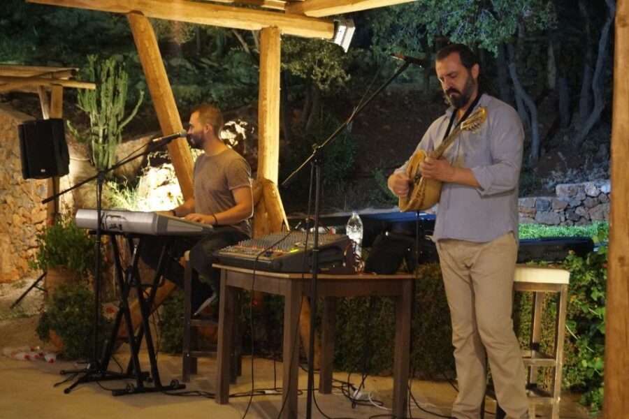 Crete: Olive Oil Factory Tour, Dinner & Traditional Dancing - Pickup, timing, and the reality of a 4-hour evening