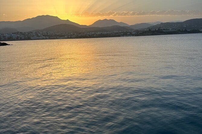 Crete Yacht Cruises 5 Hours Private Guided Cruise in Ag Nikolaos - Onboard Comfort: Clean Boat, Attentive Crew, and Good Timing