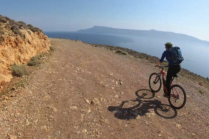 E-bike (Electric Mountain Bike) Guided tour in West Crete - Why an e-bike in West Crete beats the bus day