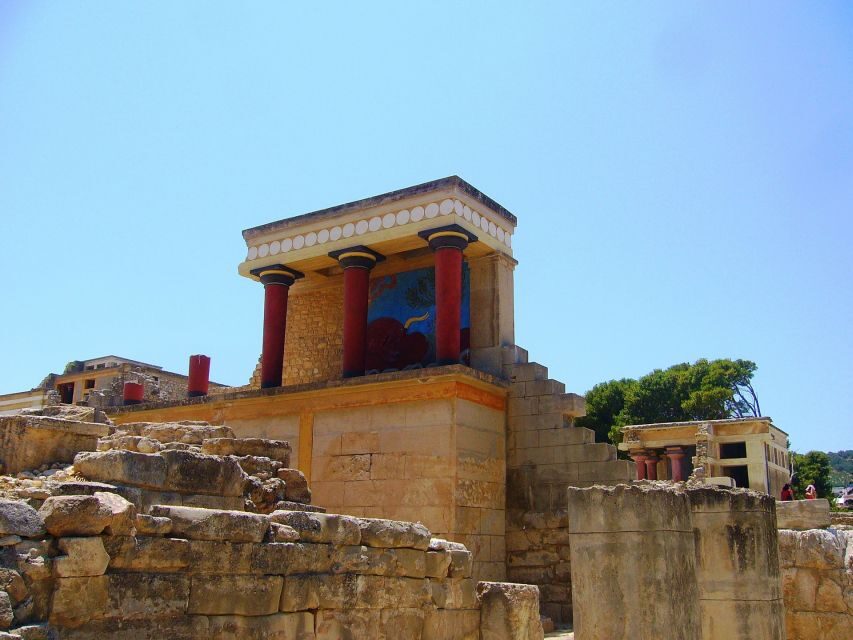 From Chania: Full-Day Heraklion Highlights Guided Tour - Key highlights you’ll feel during the day
