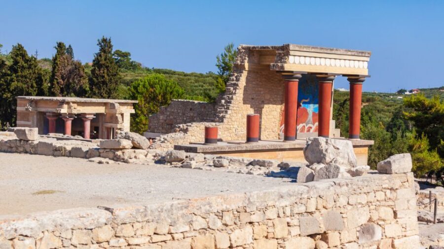 From Heraklion: Historical Center City Tour & Knossos Palace - The big idea: Knossos first, Heraklion second
