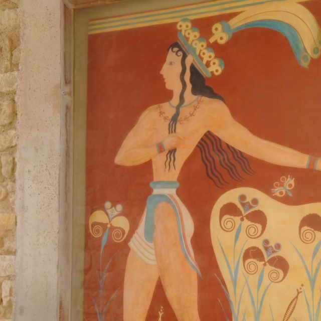 From Heraklion: Knossos Palace Entry Ticket and Private Tour - Who should book this private Knossos skip-the-line tour?