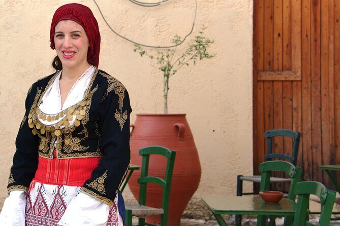 From Heraklion & Malia: Cretan Folklore Night with Buffet - Safety and spacing: how the dinner experience is adjusted