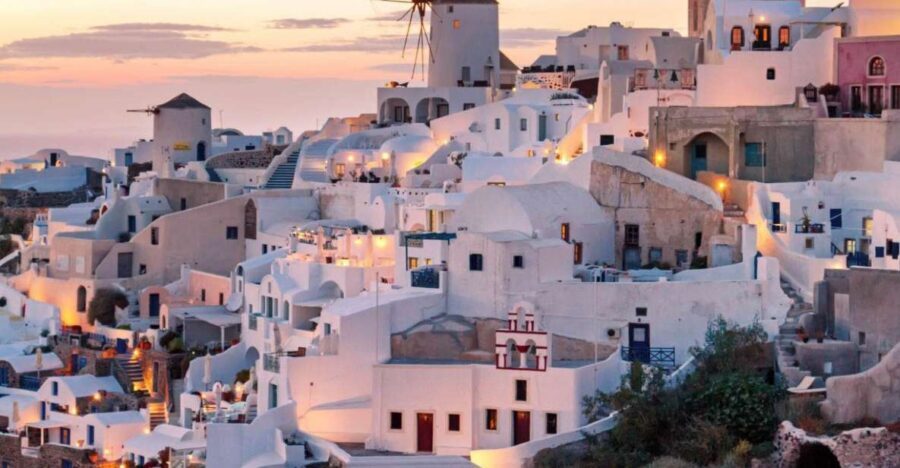 From Heraklion/Rethymno: Santorini Cruise with Pickup - Fira: Shopping, Food Breaks, and a More Central Santorini Feel