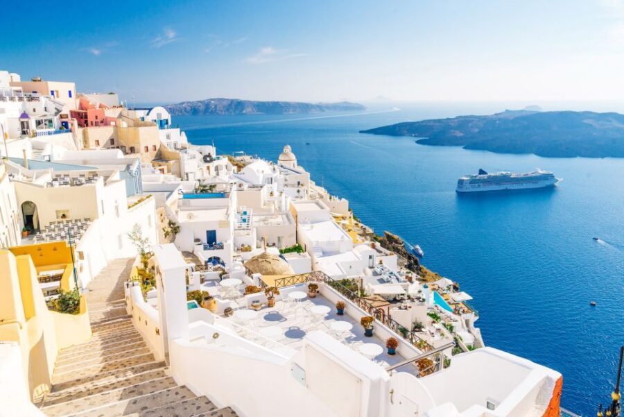 From Heraklion/Rethymno: Santorini Cruise with Pickup - The Two-Hour Sail: When Sea Time Becomes Part of the Experience