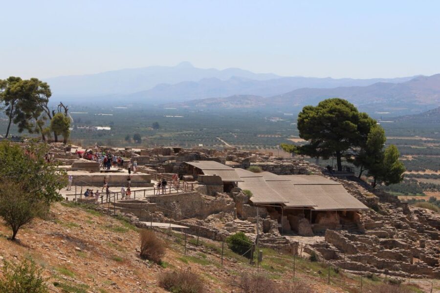 From Heraklion: South Crete Festos and Matala with Lunch - Who this tour is best for