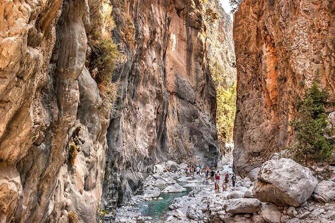 Full Day Tour Samaria Gorge From Rethymno - The early start from Chania region: why the day feels long