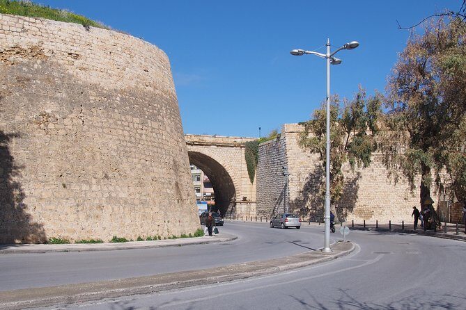 Half Day Private Tour to Knossos Palace (Skip the line) & Panoramic City Tour - The panoramic Heraklion drive: Venetian fortifications and quick city time
