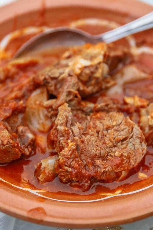 Heraklion City: Greek Food Tasting Walking Tour - Key things that make this Heraklion food tour worth your time