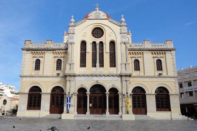 Heraklion city Walking & Tasting tour (Stroll downtown) - Olive oil, herbs, and tea: the tasting that teaches you what to notice