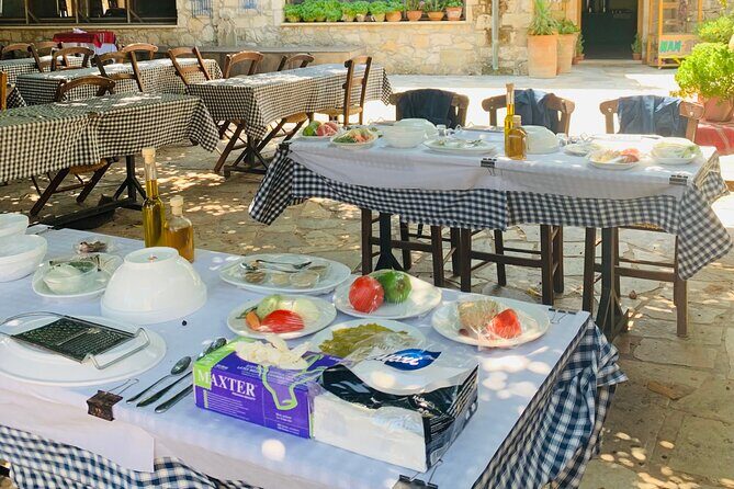 Heraklion: Cretan private cooking lesson with lunch in Arolithos - Price, timing, and logistics: planning for an easy day