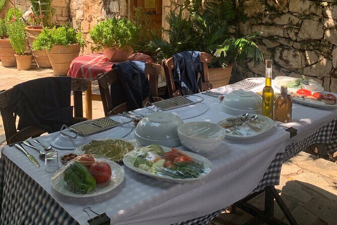 Heraklion: Cretan private cooking lesson with lunch in Arolithos - Should you book this Heraklion-area Cretan cooking lesson?