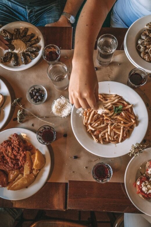 Heraklion: Gourmet Flavours Walking Tour - The 3-Hour Food Tasting Walk: Classic Foods, Clear Explanations