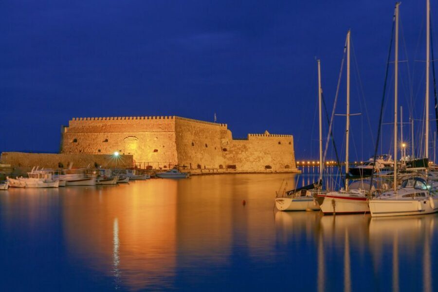 Heraklion: Mobile Self-Guided Audio Sightseeing Tour - Stop by stop: what you’ll see and why it matters