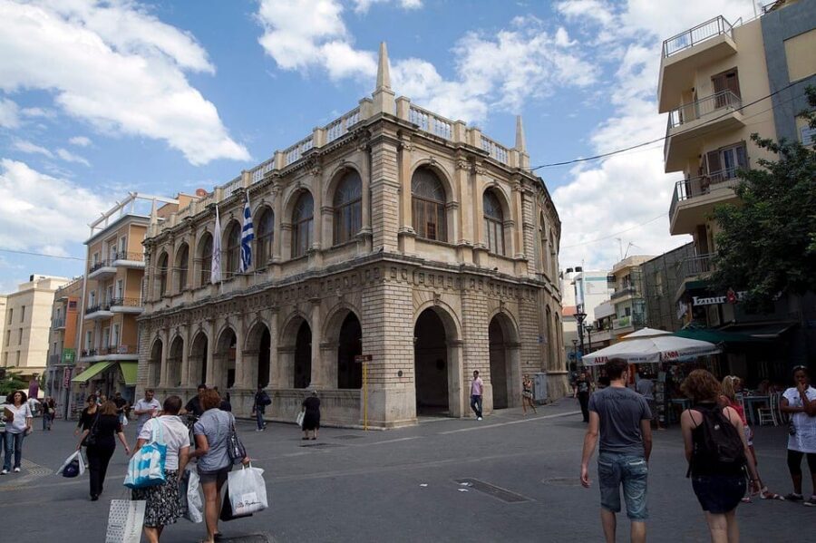 Heraklion Through Local Eyes – A Walking Experience - Venetian walls: the smartest way to begin Heraklion