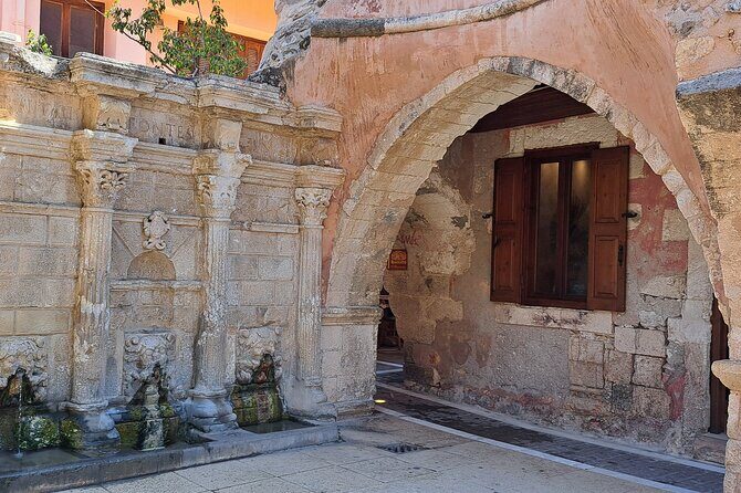 Highlights of Crete -2 Days Tour Knossos Lasithi Rethymno&Chania - Krasi and the chance of a bearded vulture sighting