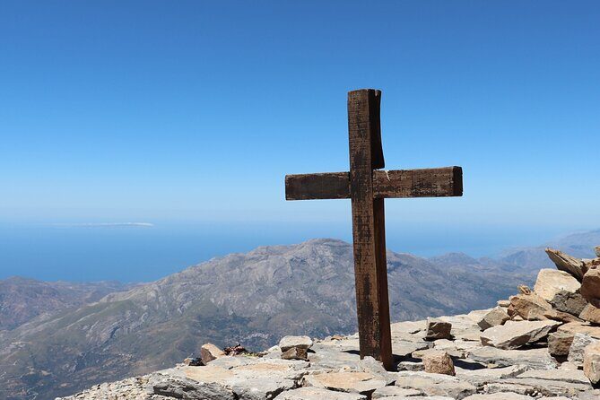 Hiking in Psiloritis Mountain (Ida Mt.) Crete - Price and value: is $120.16 fair for a private Mt. Ida summit hike?