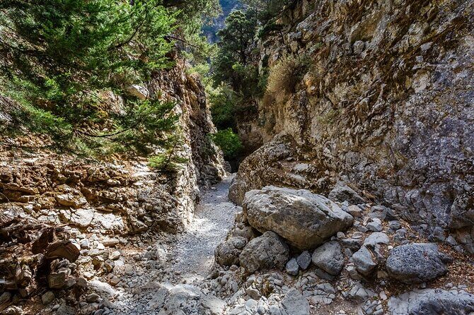 Imbros Gorge - War Museum Askifou - Iligas Beach Private Tour - Meeting Point and the Easy Start From Chania