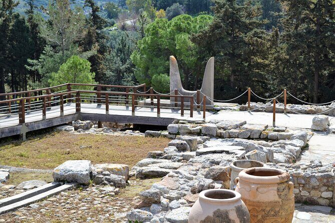Knossos & Archaeological Museum Shared Guided Tour from Chania - Heraklion Archaeological Museum: the one-hour hit that actually works