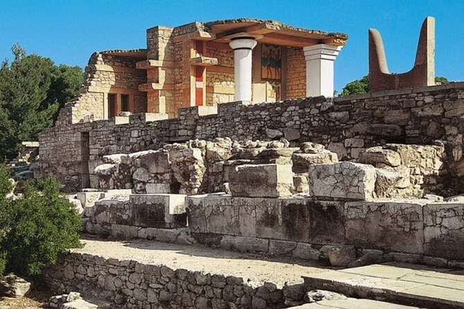 KNOSSOS & HERAKLION CRETE, day professional guided coach tour - Budget check: entrance fees, headsets, and lunch add up