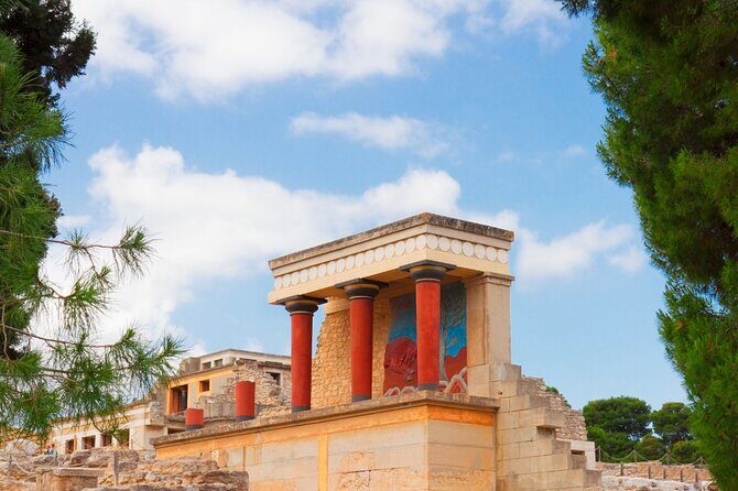 Knossos, Lasithi, Zeus Cave & Olive Mill Farm Combo Tour - Stop 3: Cave of Zeus (Psychro Cave) and the Reality of Stairs
