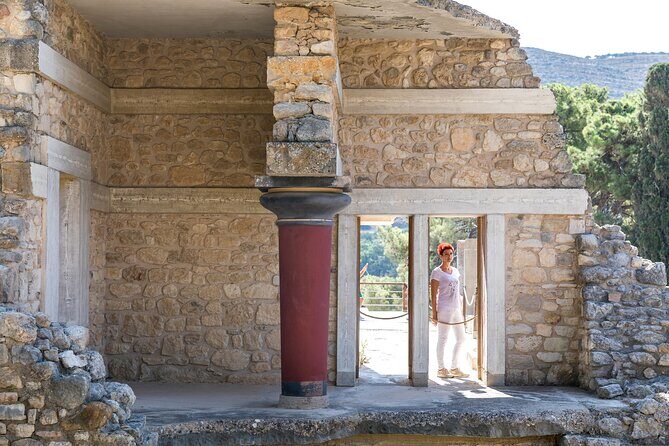 Knossos Palace and Arch. Museum of Heraklion Tour - A few smart tips to make the day smoother