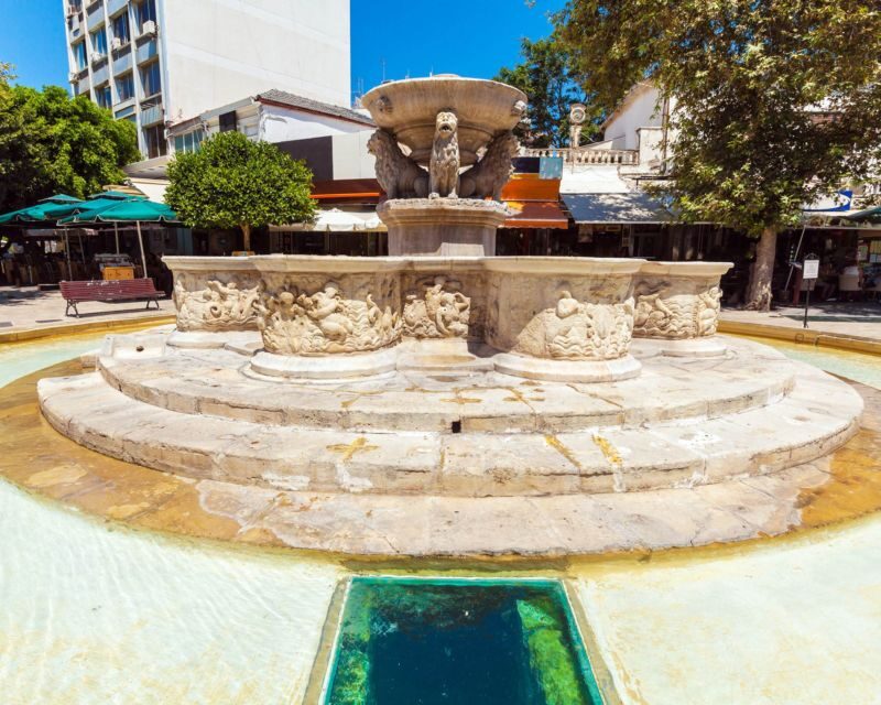Knossos Palace: E-ticket with Audio and Heraklion City Tour - Getting your e-ticket and downloading the audio (the part people rush)