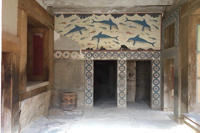 Knossos Palace Exclusive Tour (small group) - Headsets and shade: the “comfort details” that matter