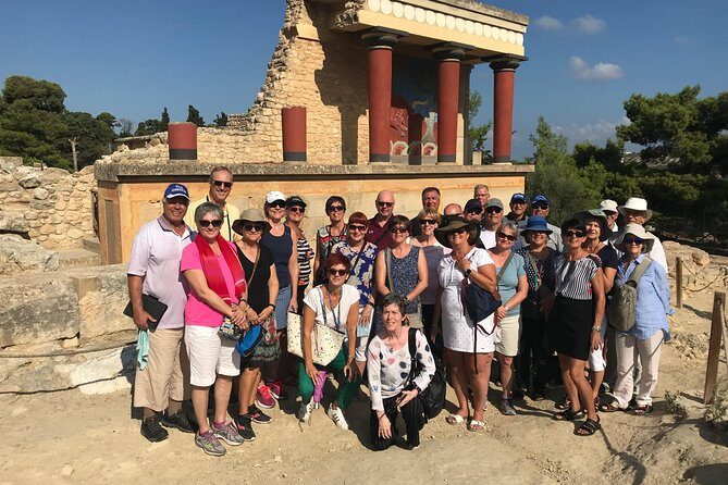 Knossos Palace - Private Tour Experience - The 90-minute walk: throne, theater, and Minoan drainage