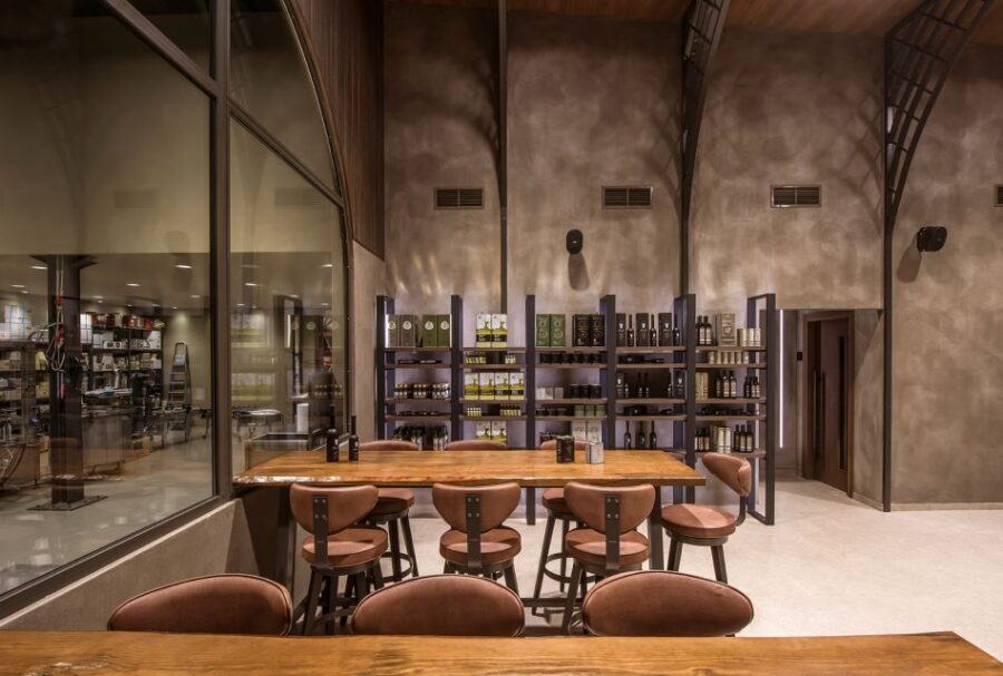 Olive Oil Food Pairing in Crete - A 90-minute olive oil lesson with real food pairing