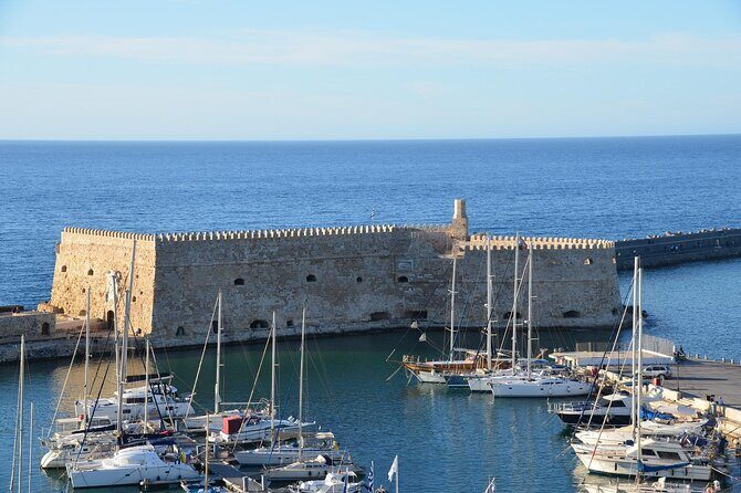 Private Guided Tour to Knossos Palace, the Museum and Heraklion - The guides and drivers are the real value
