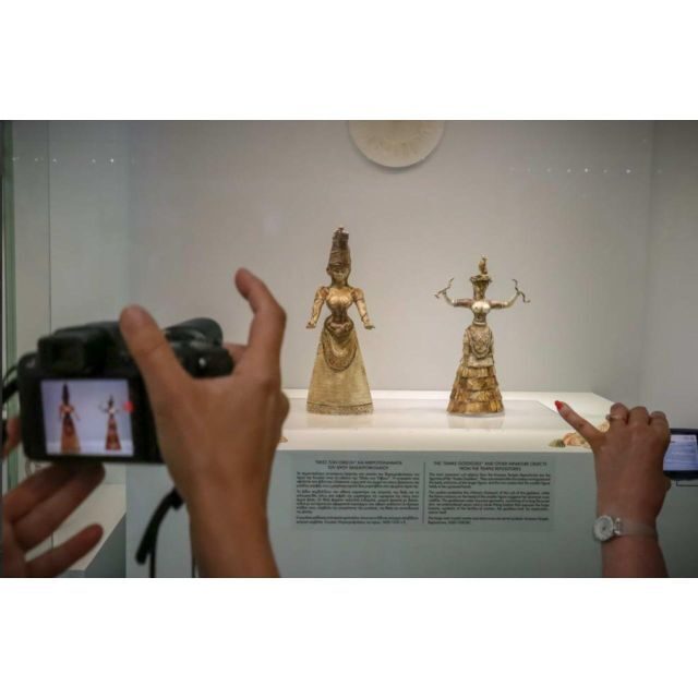 Private tour: Archeological Museum of Heraklion - What to bring and what to expect day-of