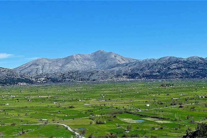 Private Tour-Knossos Palace Zeus Cave&Olive Oil Mill from Elounda - Aposelemis Dam: a quick reservoir view plus the engineering story