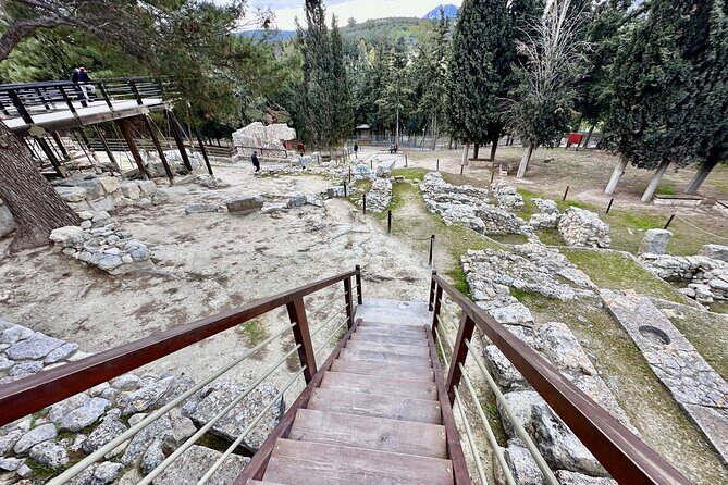 Private Tour of Knossos, Archaeological Museum & Heraklion Town - Heraklion Archaeological Museum: making 45 minutes count