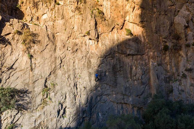 Rock Climbing Course - Who This Course Is For (and Who Might Want Something Different)
