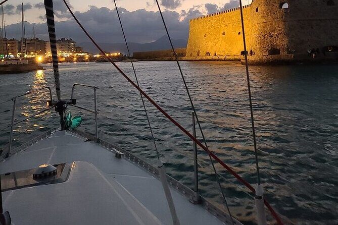 Romantic Luxury Sunset sailing - Heraklion by Yacht: Why This Sunset Cruise Feels Romantic