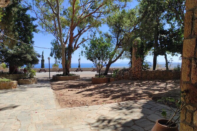 Sips of Crete: Flavors, Legends & Hidden Gems - Stop 2: Anoskeli Winery Olive Mill for olive oil and wine you can taste