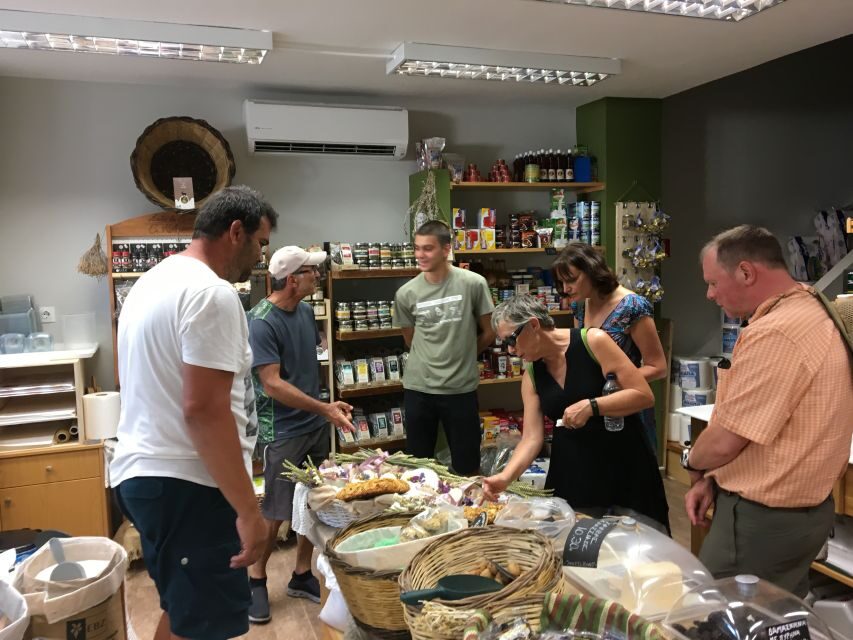 Tastings of Heraklion city - sightseeing walking tour - Olive oil tasting: the table-olive story you’ll actually remember