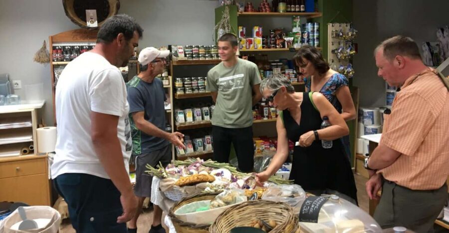 Tastings of Heraklion city - sightseeing walking tour - Where bougatsa and dakos fit (and why they’re worth tasting)